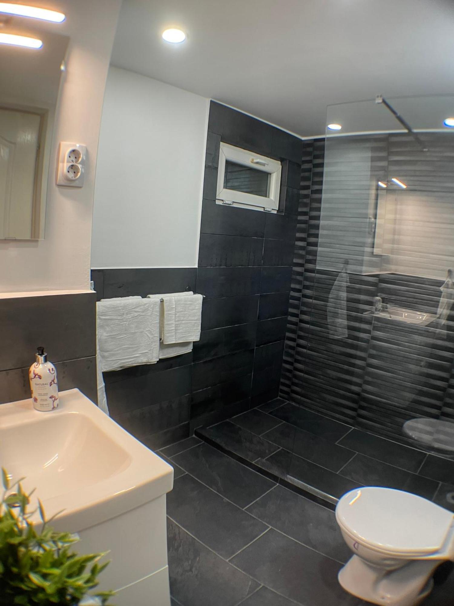 Nefelejcs Apartman Budapest Exterior foto
